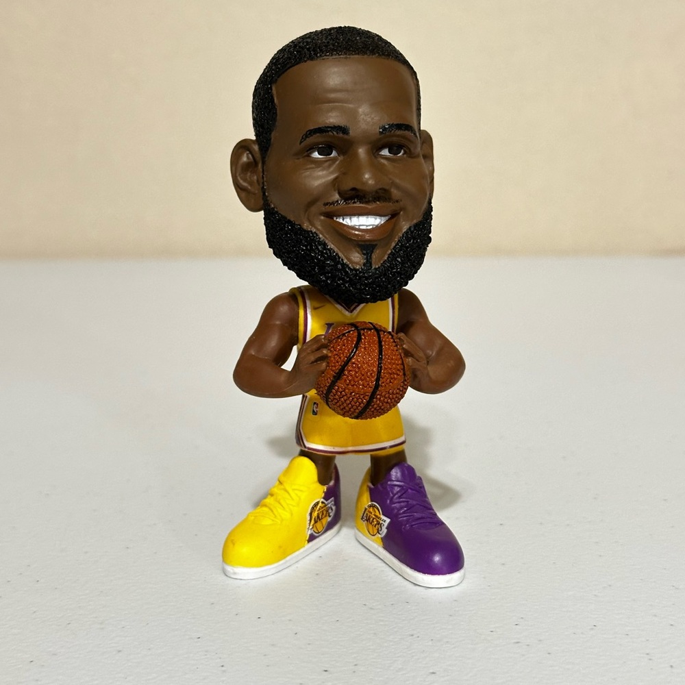 LeBron James LA Lakers bobble head